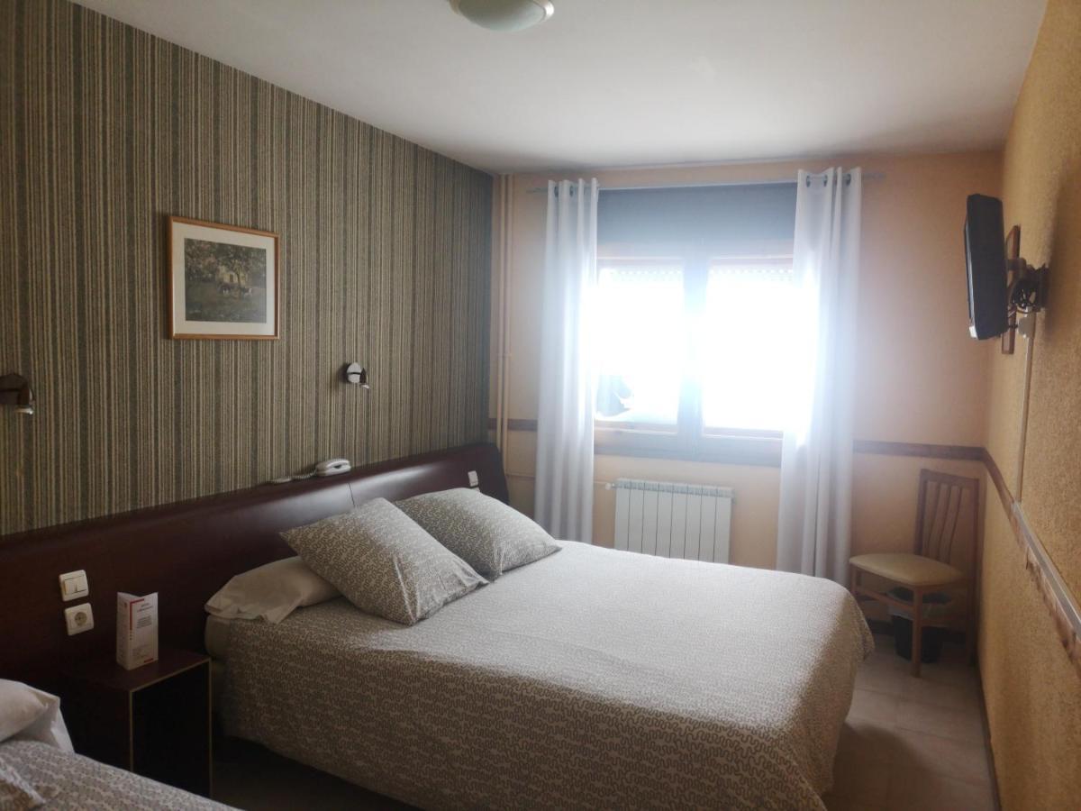 Hotel Copacabana Пас де ла Каса Екстериор снимка