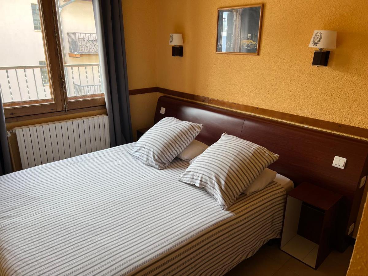 Hotel Copacabana Пас де ла Каса Екстериор снимка