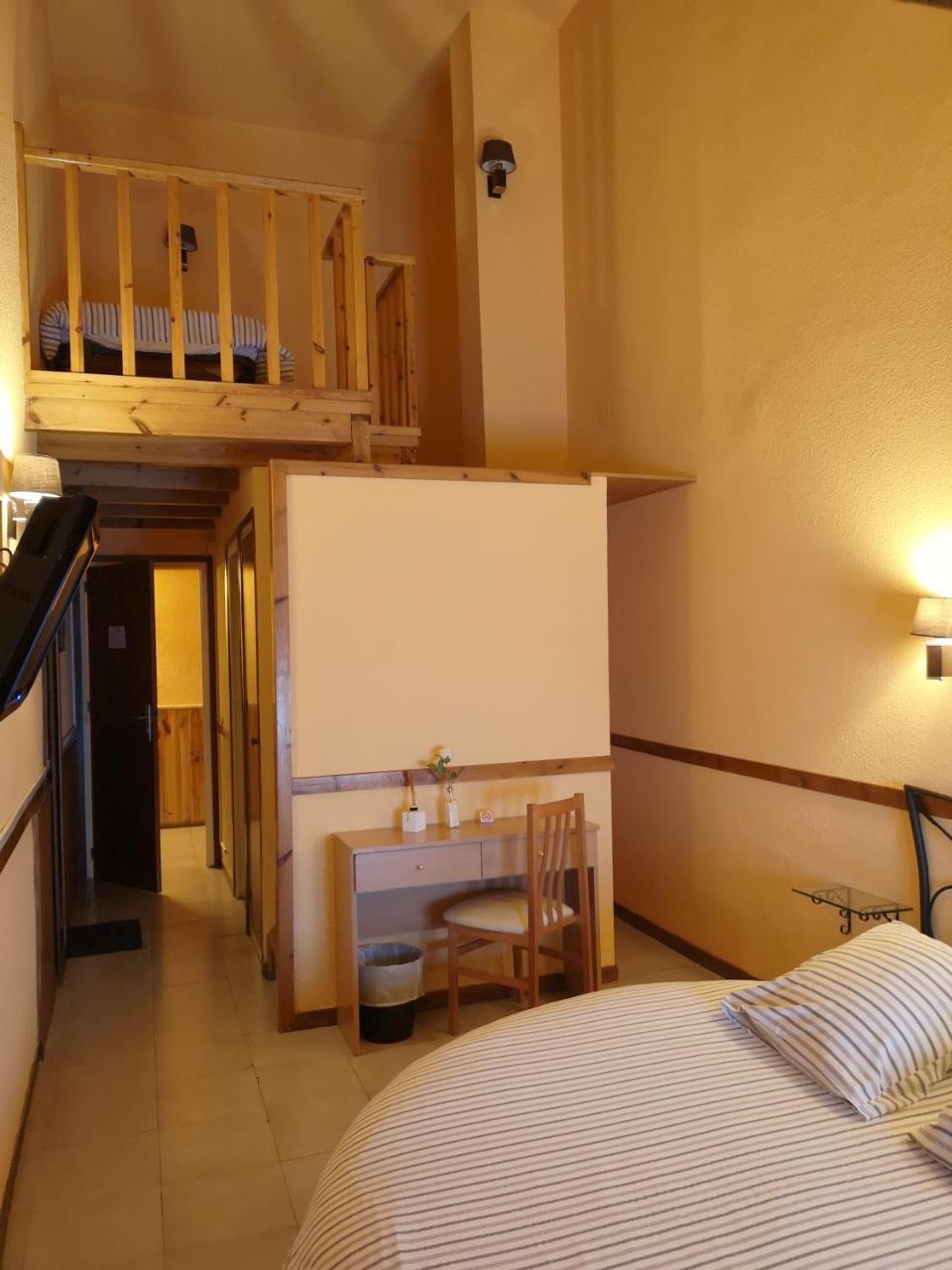 Hotel Copacabana Пас де ла Каса Екстериор снимка