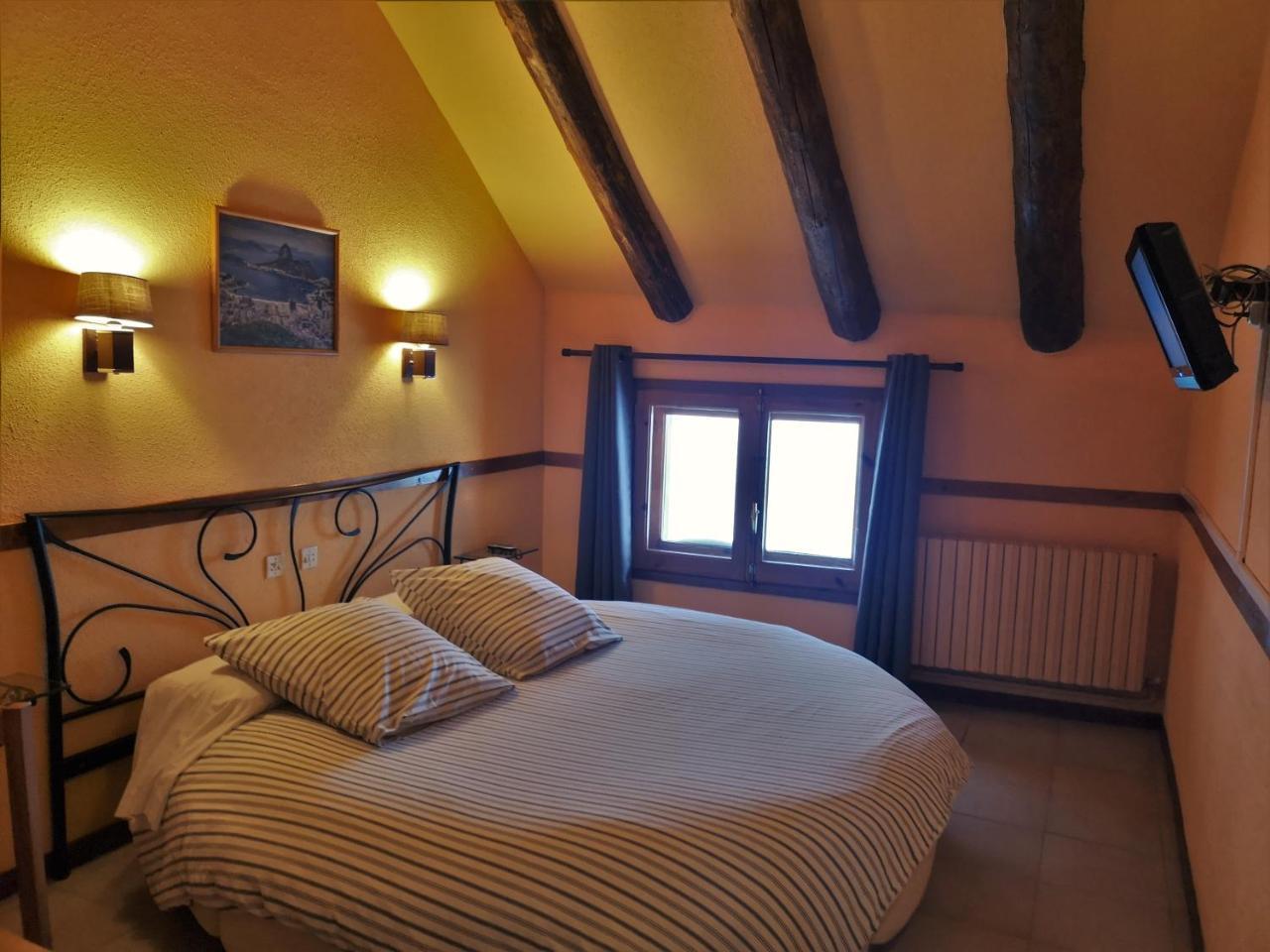 Hotel Copacabana Пас де ла Каса Екстериор снимка